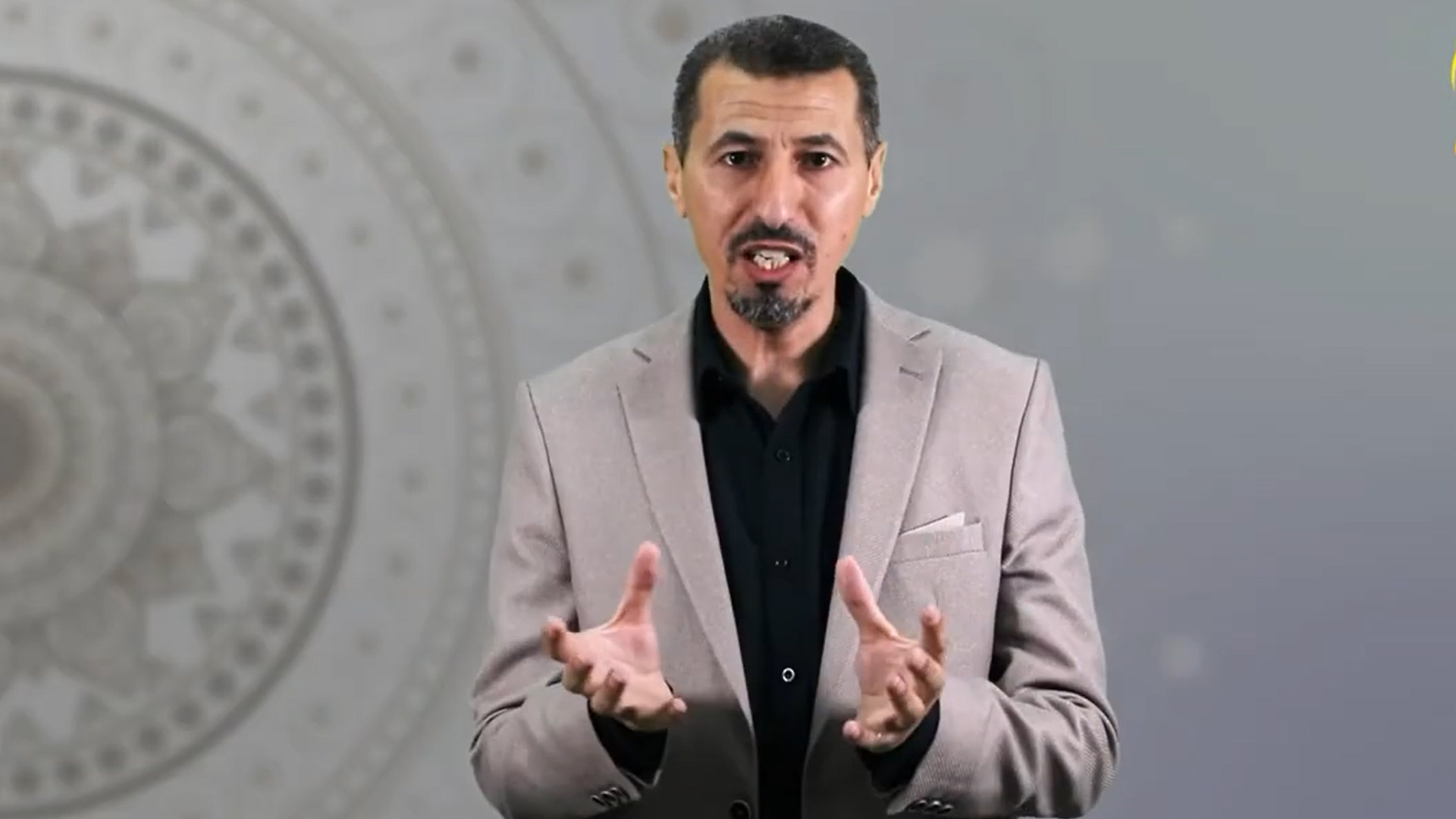 4 - عين تبكي.. وعين تحرس